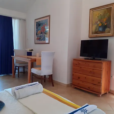 Apartament Mariann *